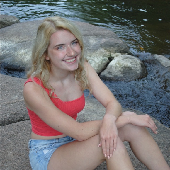 Meet the posher, Tanessa! - Picture 2 of 8